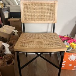 Adorable Chair! 