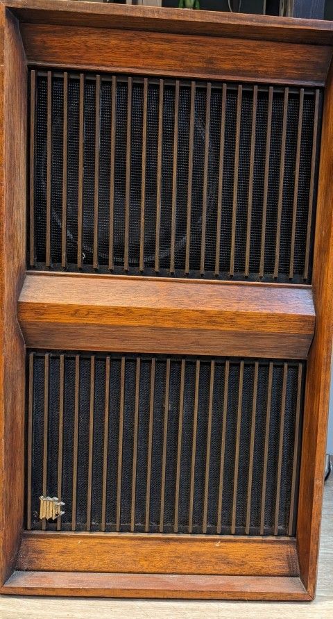 McIntosh Speakers ML-1C