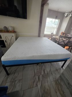 King memory foam mattress
