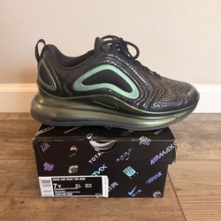 Nike Air Max 720 Black Iridescent (GS), size 7Y (used)