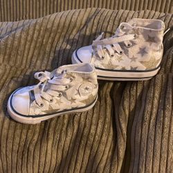 Toddler Converse Size 4