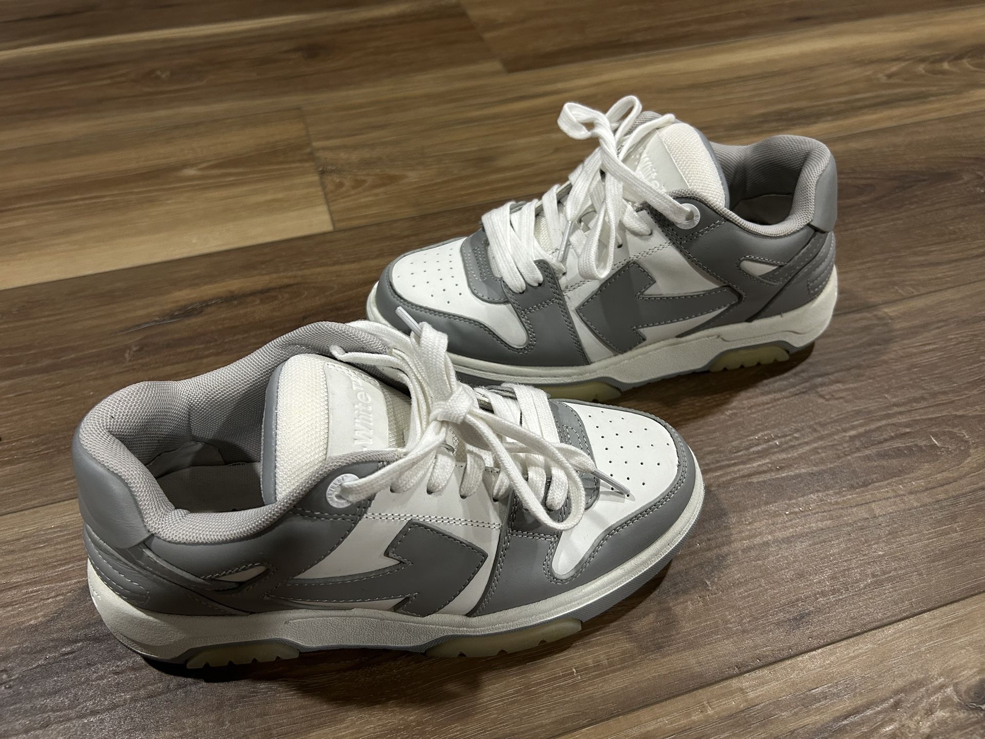 OFF-WHITE OUT OF OFFICE GREY/WHITE