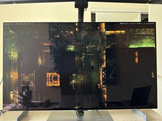 LG C2 42”  OLED TV