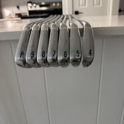 Srixon Iron Set