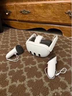 Meta Quest 3 VR Headset 128GB – Smooth Performance