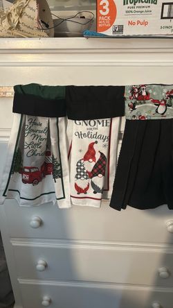 Set of 2 Hanging Dishtowels