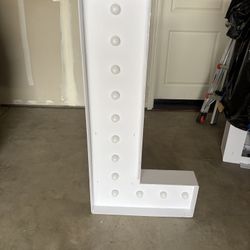  Marquee letter L with lights 