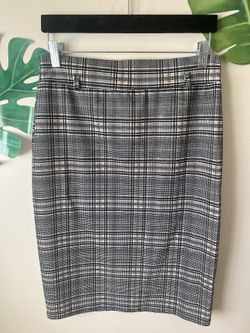 Plaid Mini Pencil Skirt