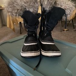 Sorel Women’s Snow boots 