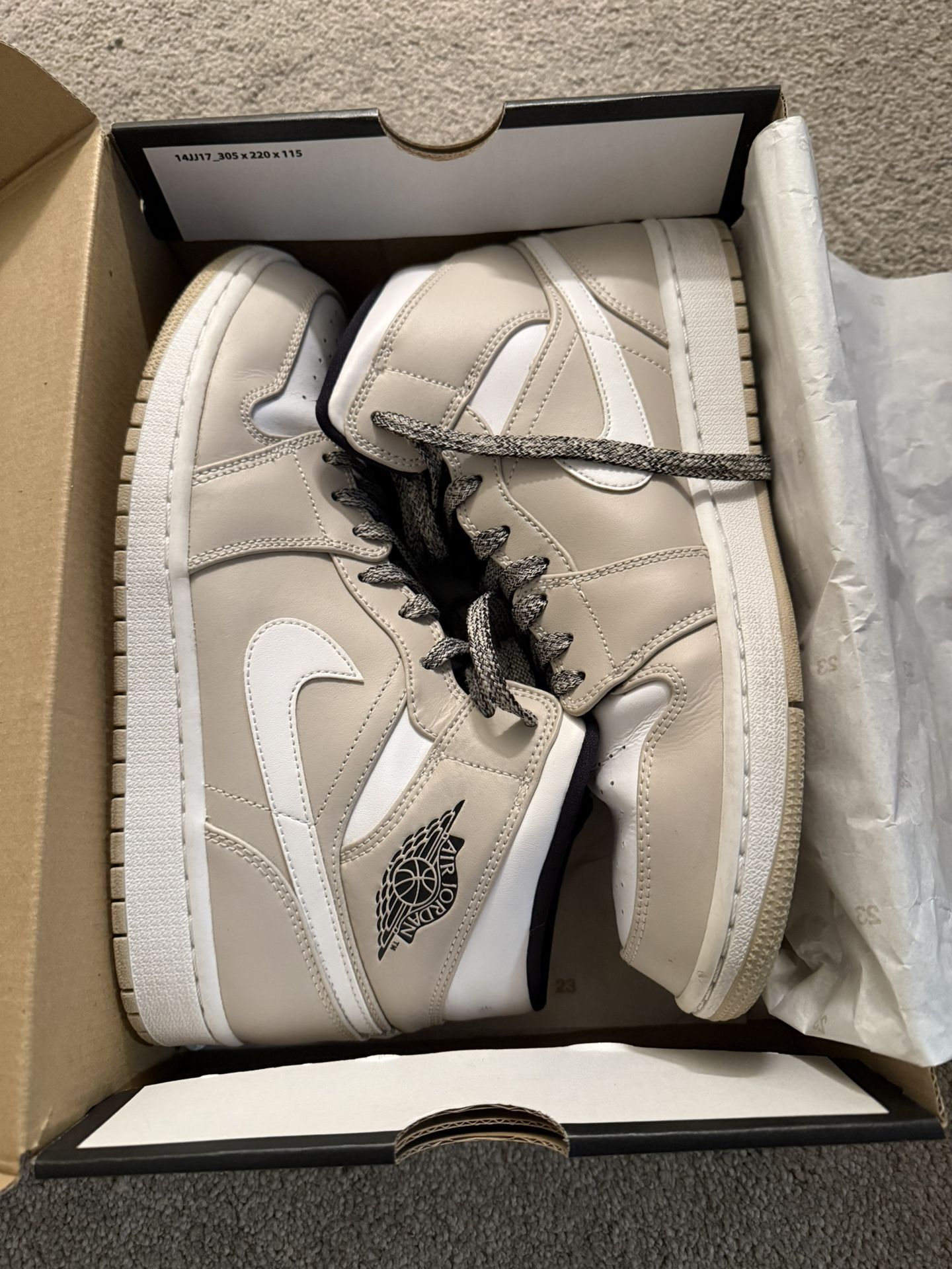 Men’s Tan And white Jordans Size 9