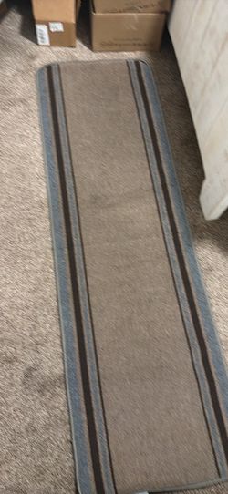 Runner rug