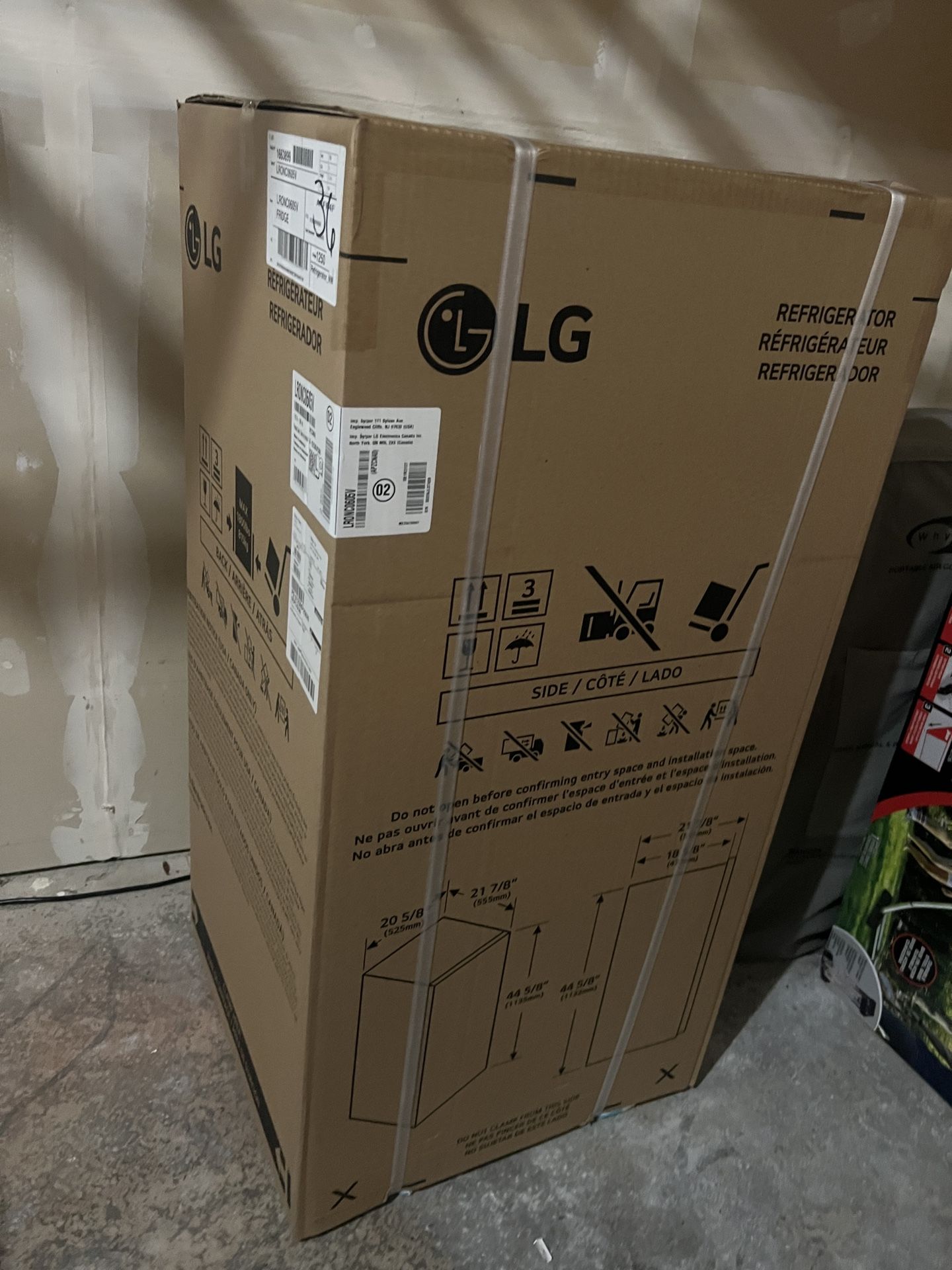 LG 6.0 cu. ft. Single Door Refrigerator with Inverter Compressor and Pocket Handle in Platinum Silver