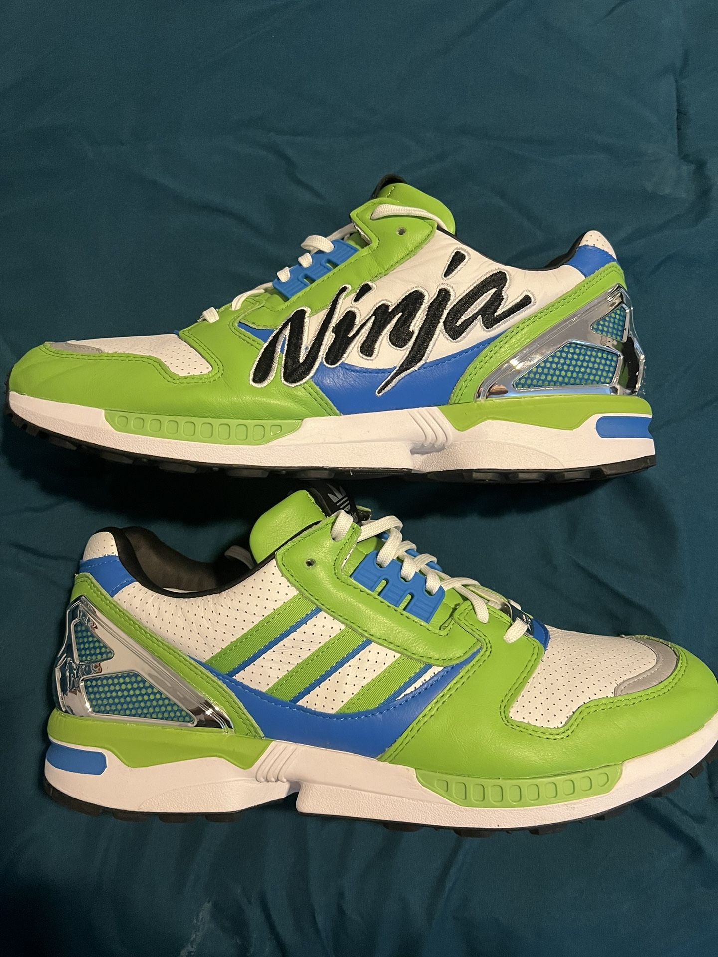 Adidas Kawasaki Men’s Size 12