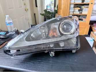 2006-2013 Lexus IS Headlights