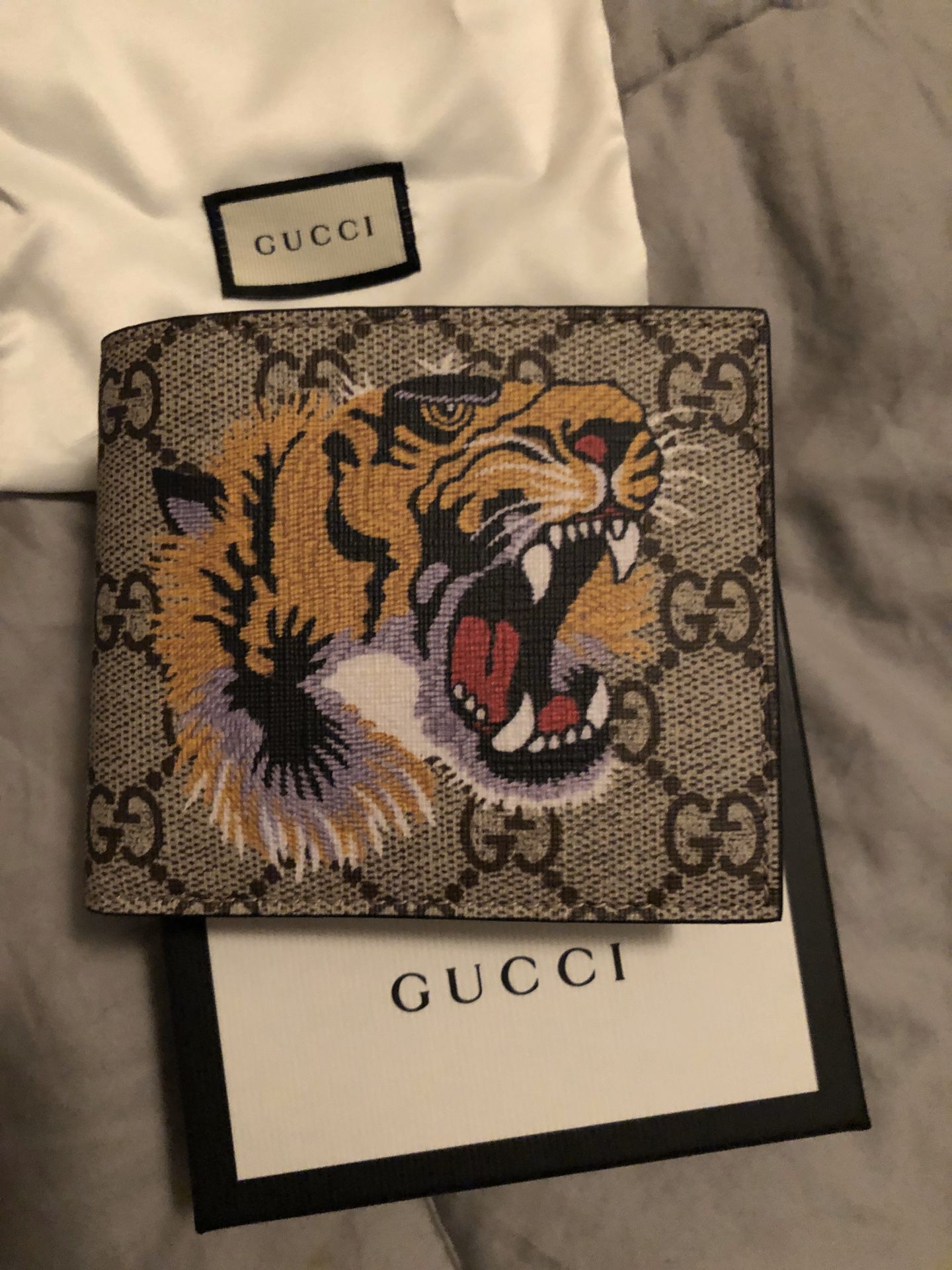 GUCCI wallet. New with tags.