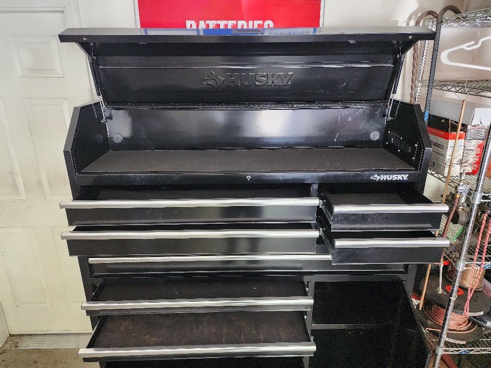 Husky Tool Box 