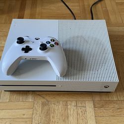 XBOX ONE S