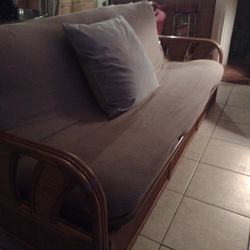 Futon / Bed