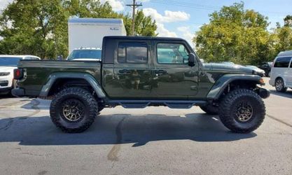 Jeep Gladiator Rubicon part out