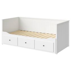 Ikea Hemnes Daybed Frame with drawers, white