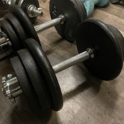 70 Lbs. Adjustable Dumbbells  (2) 35 Lb. DBs