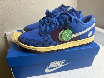 NIKE DUNK LOW SP
