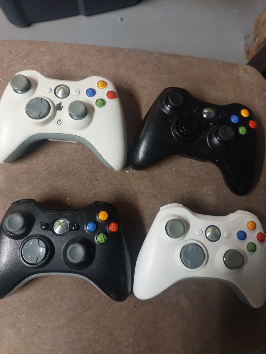 Xbox 360 Control 20 Dollars Each