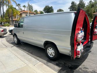2003E250 Ford van