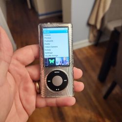 Ipod Nano With Camera And Radio