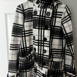 Light weight Coat Size medium 