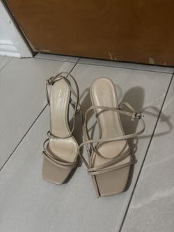 beige lace up party high heels w straps 👠