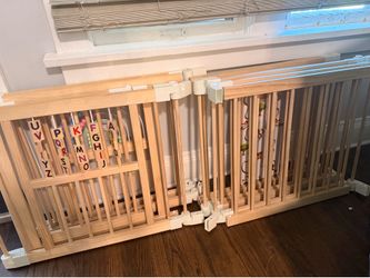 Ulnxiy Wooden Baby Playpen 10-Panel Foldable Play Yard w/ Montessori Toys