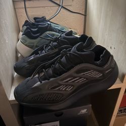 Yeezys 700’s V3  Glow In The Dark 