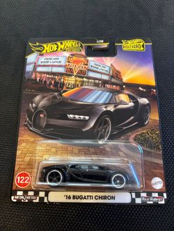 2025 Hot Wheels Premium Boulevard Black '16 Bugatti Chiron #122