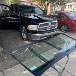 Auto glass