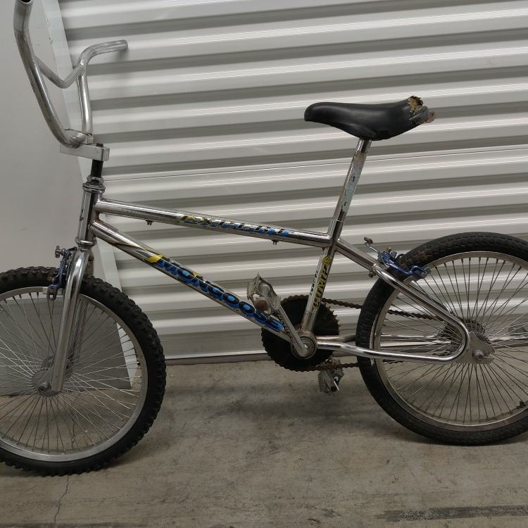 mongoose looptail bmx