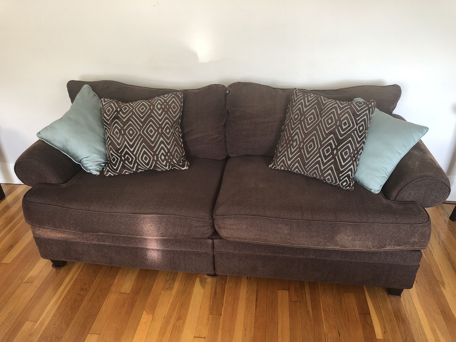 Great Description About Sell My Couch