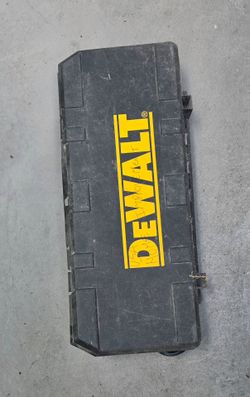 DEWALT Reciprocating Saw with Carrying Case