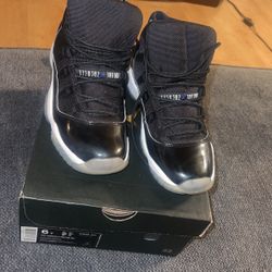 Air Jordan 11 Retro Concord