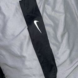 Nike headband