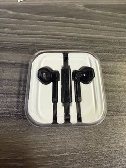Lot of Wired Earbuds with Inline Remote
