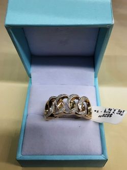 Men's Ring - Yellow Gold 10k (.417) 6 grams Size 12.5