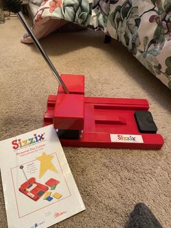 "Sizzix" Personal Die Cutter & Dyes - 67th Ave/Bell Rd. 