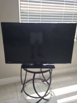 47" Emerson TV