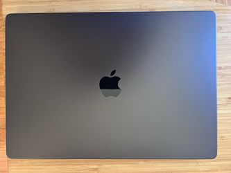 Like-New 16-inch MacBook Pro M3 - Space Black — Barely used