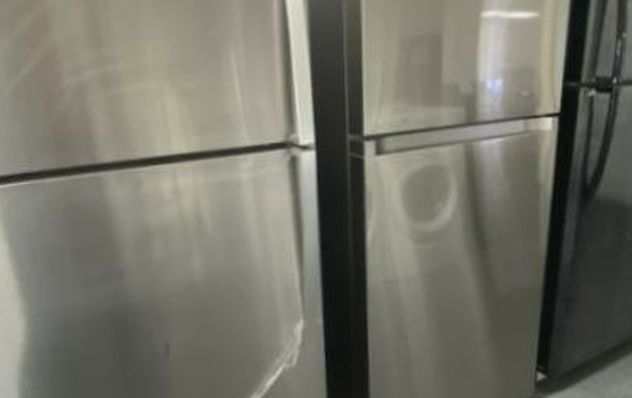 Virtual Appointment Available,Top Freezer Apartment Style Refrigerator