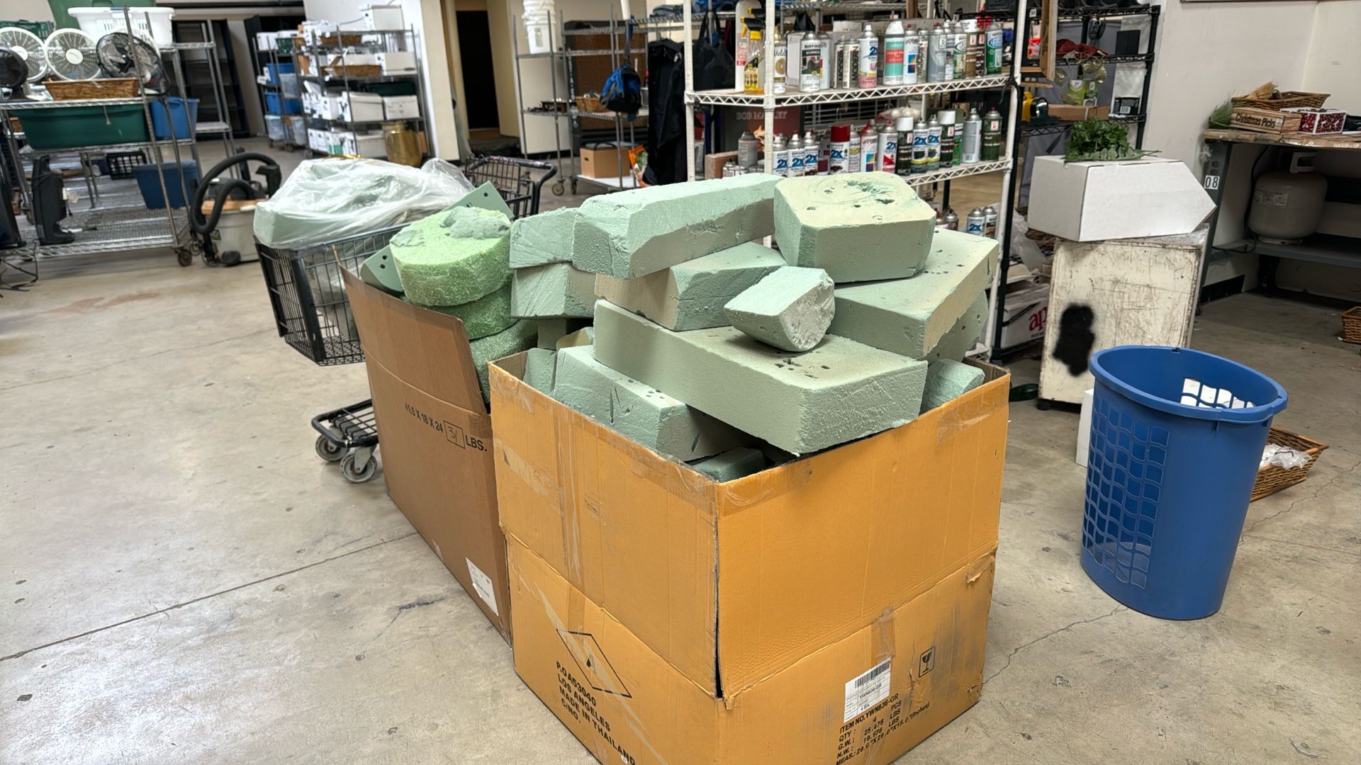 LOTS OF FLORAL FOAM