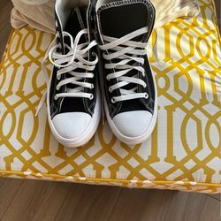 Black Converse