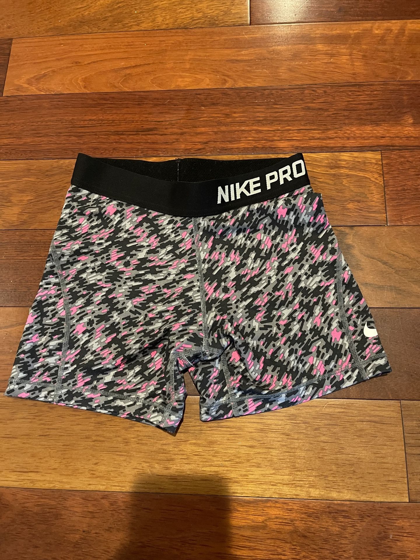 Nike pro’s