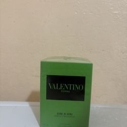 Valentino 